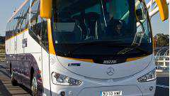 Autobús de Monbus de Mercedes-Benz amb carrosseria d'Irizar