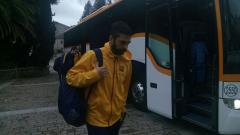 Juan Carlos Navarro baixant de l’autobús de Monbus.