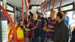 Aficionados do FC Barcelona en autobús de Monbus.