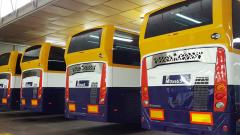 Flota de autobusos de Monbus estacionats