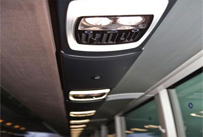 Interior de un autobús de Monbus modelo Mercedes-Benz Tourismo
