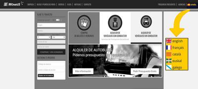 Captura de pantalla da web multilingüe de Monbus