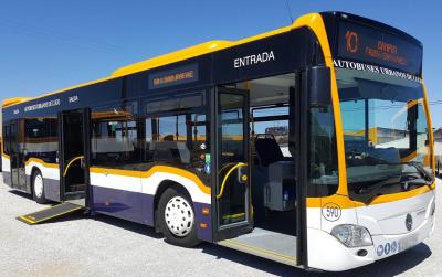 Rampe d’accès pour PMR sur autobus urbain Monbus