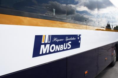 Le nouveau autobus de Monbus pour le service interurbain de Catalogne