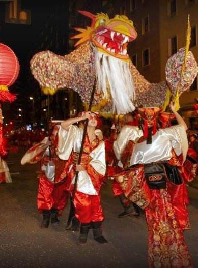 Une des célèbres “Comparsas” du Carnaval de Tarragone.