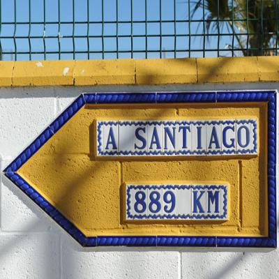 Cartel indicador do Camiño de Santiago
