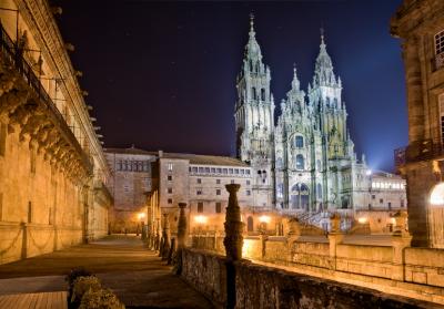 Catedral de Santiago de Compostela dende a praza do Obradoiro
