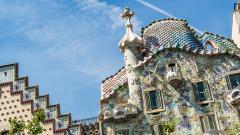 Facade extérieure de la Casa Batlló de Antonio Gaudí à Barcelona
