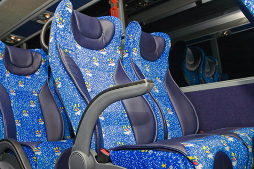 Wide space between seats Confort Plus for more comfort