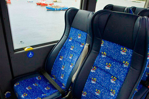 Reclining seats of the Castrosua Stellae bus of Monbus